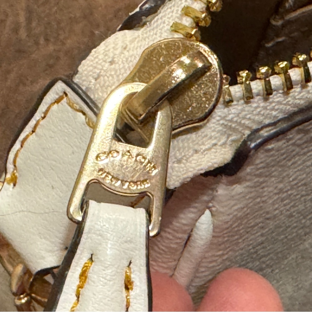 Coach Nolita 19 Purse - Signature Canvas With Bee Print (gold & glacier white) - Picture 6 of 9